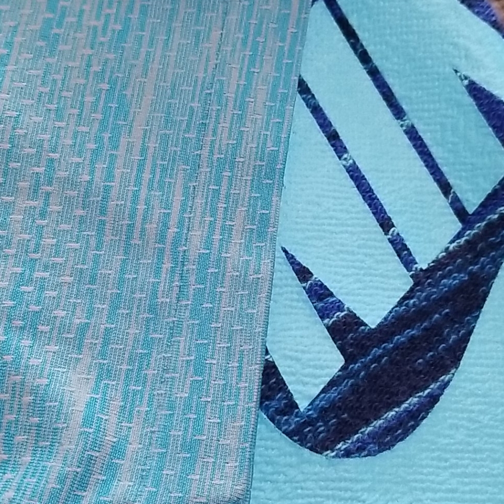 blue Nike bundle - Picture 12 of 12